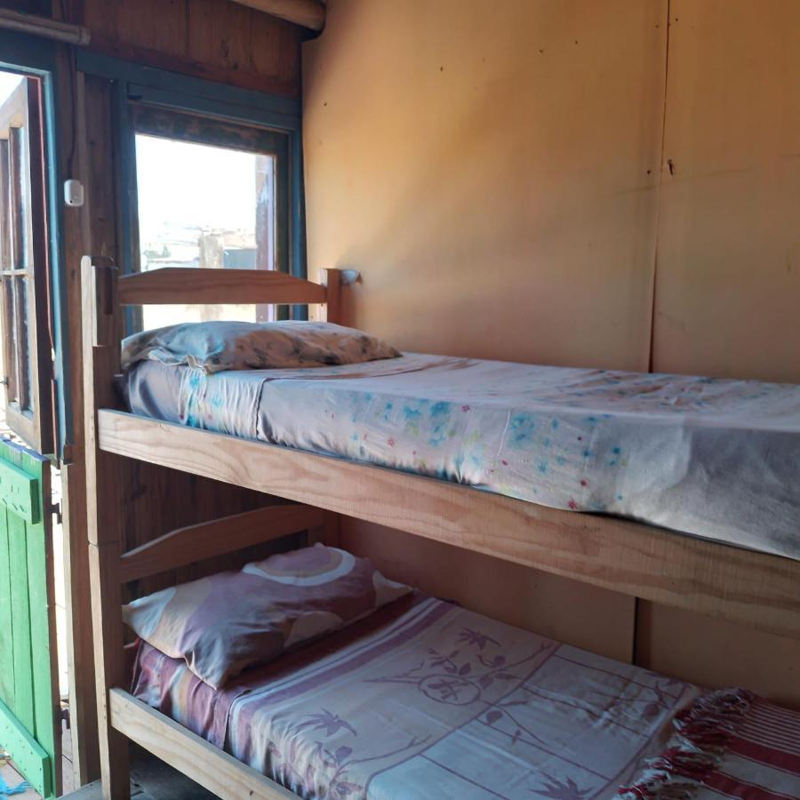 Calavera Beach Hostel กาโบโปโลนิโอ ภายนอก รูปภาพ
